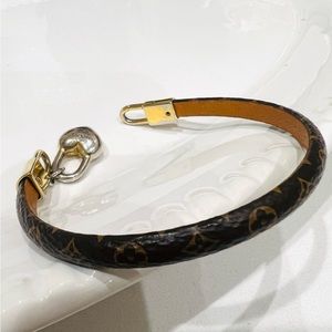 Louis Vuitton M6451F Monogram Canvas Crazy in Lock Bracelet Size 17